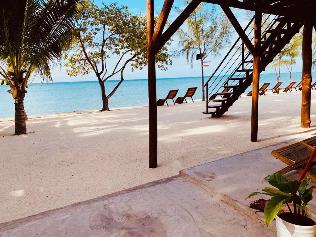 Bon Vivant Front De Mer - Ile Rodrigues Port Mathurin Exterior foto