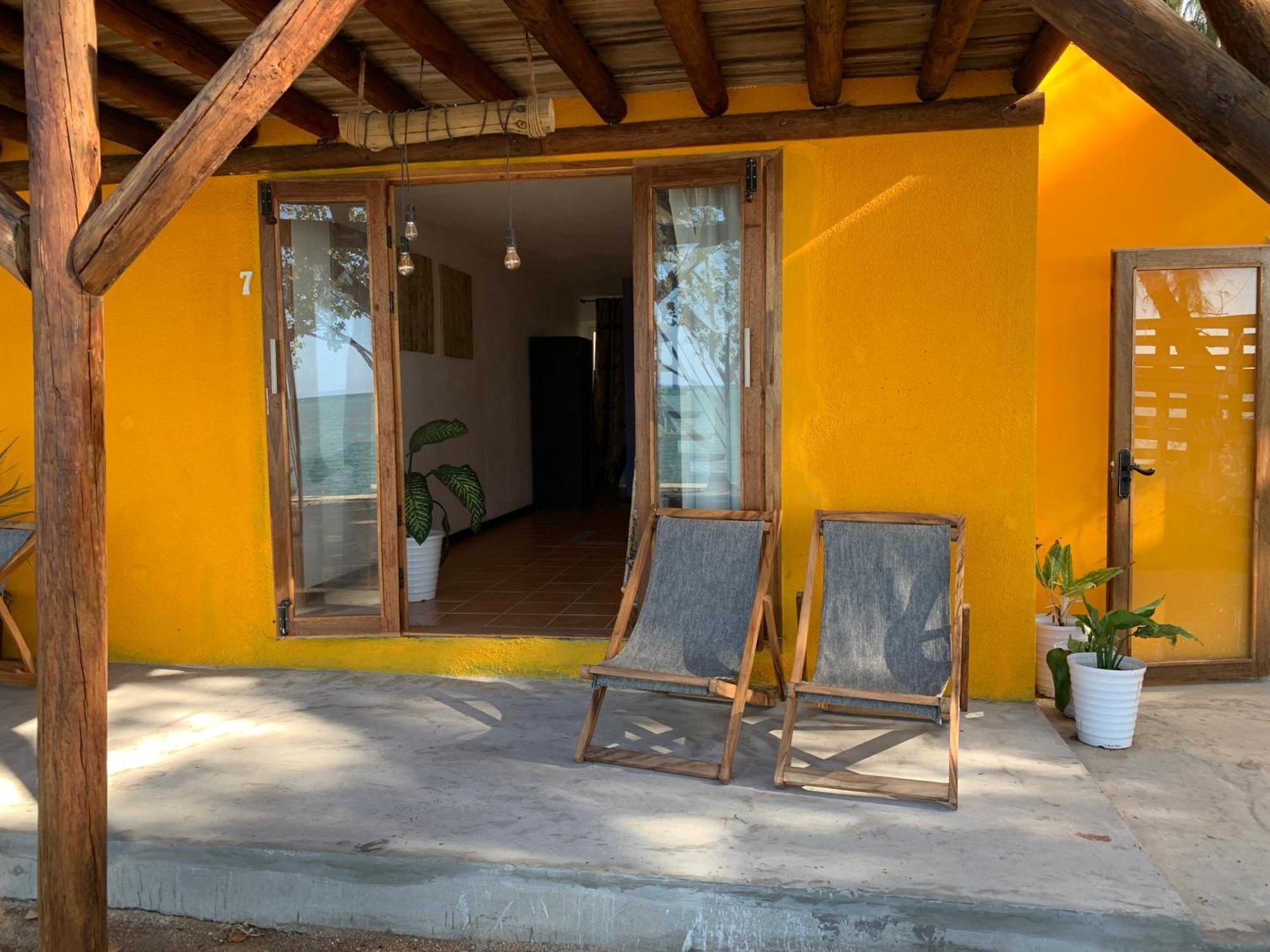 Bon Vivant Front De Mer - Ile Rodrigues Port Mathurin Exterior foto