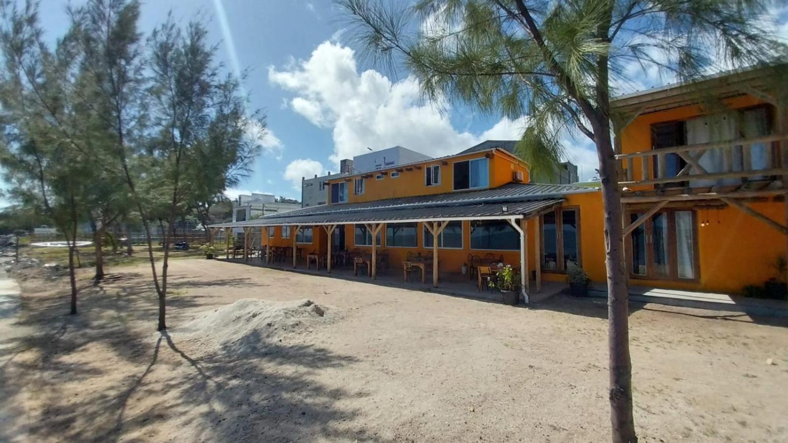 Bon Vivant Front De Mer - Ile Rodrigues Port Mathurin Exterior foto